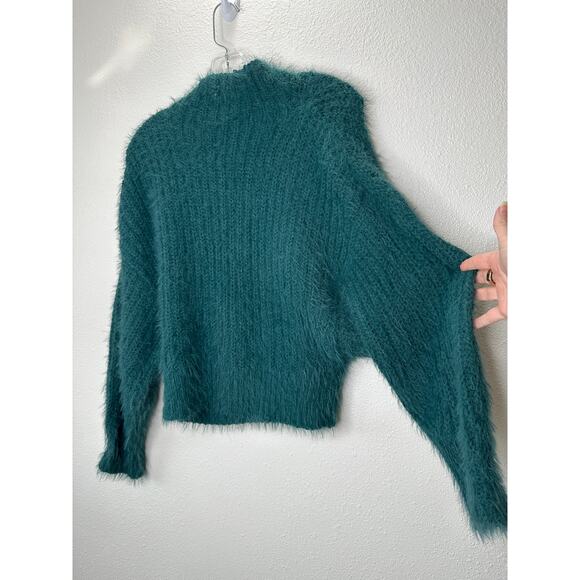 Express Green Fuzzy Long Sleeve Mock Neck Crop Sweater XS - Picture 5 of 13